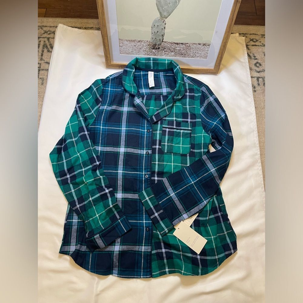 NWT Stars Above size small plaid green button up pajama shirt